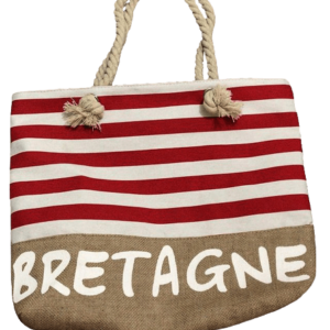 Image d'un sac à cabas rayé rouge avec écrit bretagne en bas du sac. Un sac aux couleurs emblématiques bretonnes respectant l'héritage culturel breton.
